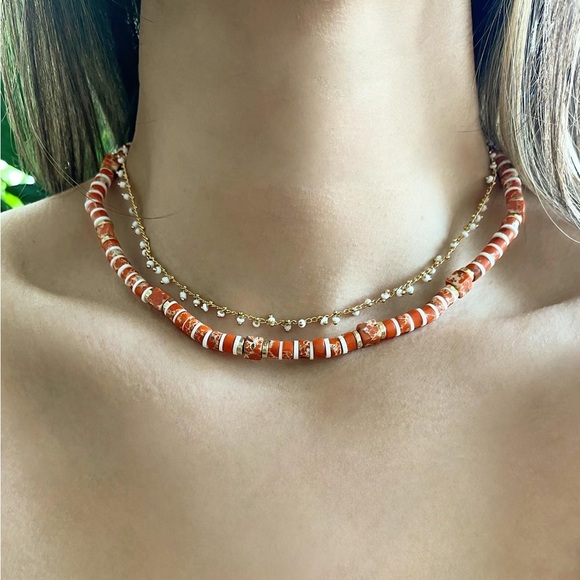 2 separate necklaces - Picture 2 of 2